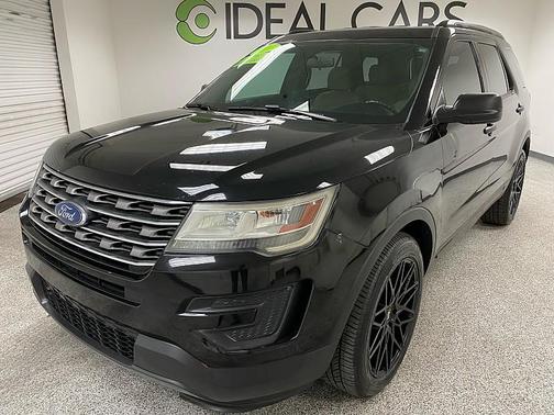 2017 Ford Explorer Base