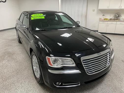 2012 Chrysler 300 Limited