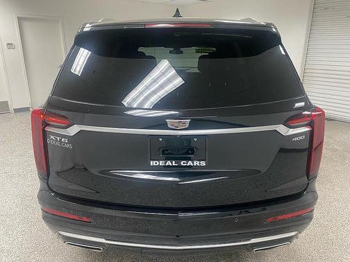 2020 Cadillac XT6 Premium Luxury FWD