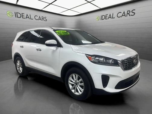 Snow White Pearl 2020 Kia Sorento LX