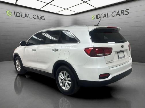 Snow White Pearl 2020 Kia Sorento LX