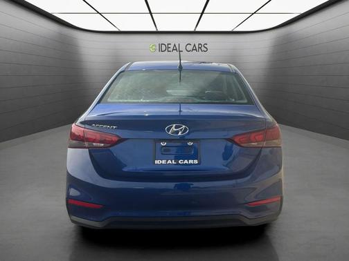 Admiral Blue 2021 Hyundai Accent SE