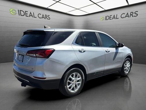 Silver Ice Metallic 2022 Chevrolet Equinox 1LT
