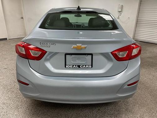 2017 Chevrolet Cruze LS