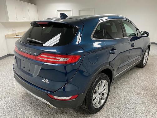 2015 Lincoln MKC Base