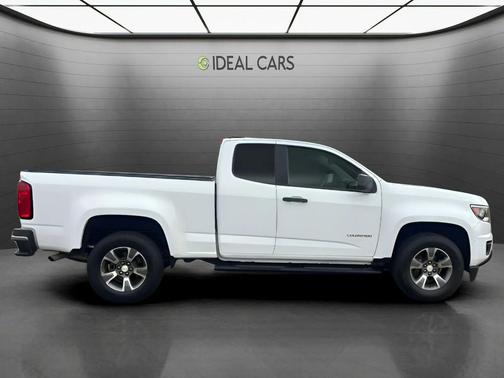 Summit White 2017 Chevrolet Colorado WT