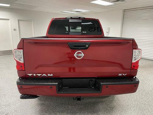 2019 Nissan Titan SV
