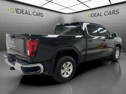 Onyx Black 2020 GMC Sierra 1500 SLE