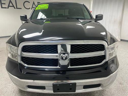 2017 RAM 1500 SLT