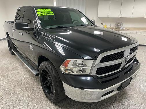2017 RAM 1500 SLT
