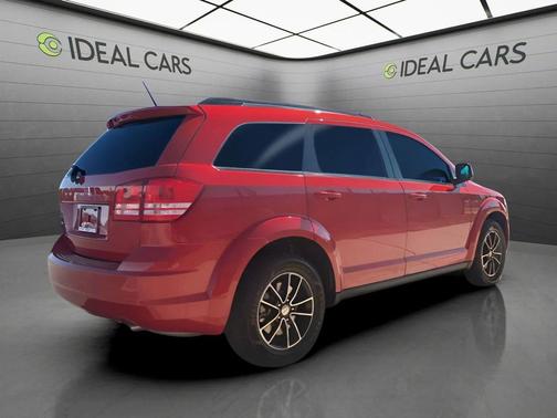 Redline 2 Coat Pearl 2017 Dodge Journey SE