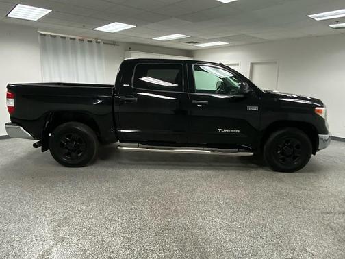 2015 Toyota Tundra SR5