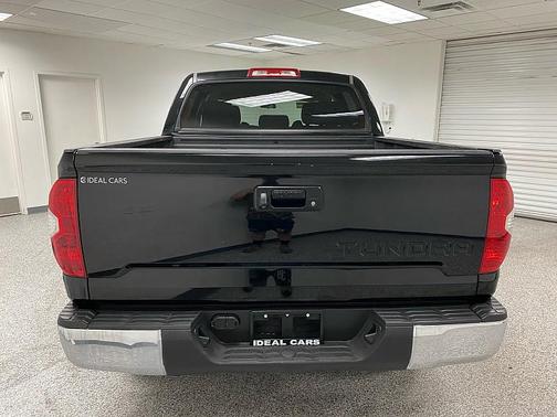 2015 Toyota Tundra SR5