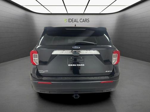 Agate Black 2022 Ford Explorer XLT