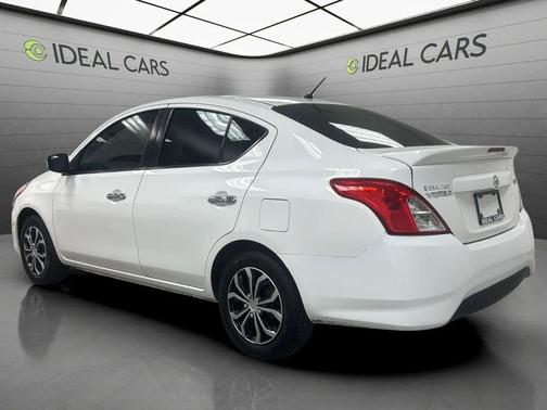 Fresh Powder 2017 Nissan Versa 1.6 SV