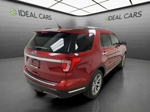 Ruby Red Metallic Tinted Clearcoat 2018 Ford Explorer Limited