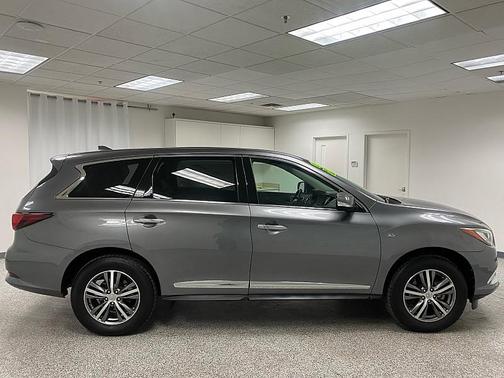 2020 INFINITI QX60 Pure