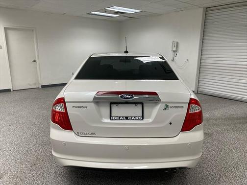 2011 Ford Fusion Hybrid Base