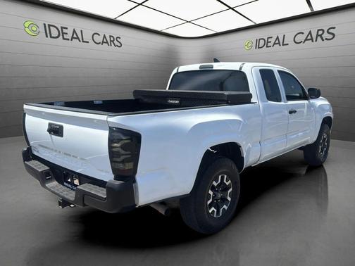 Super White 2019 Toyota Tacoma SR