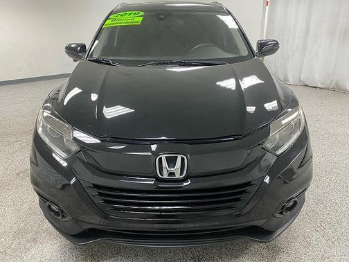 Crystal Black Pearl 2019 Honda HR-V EX
