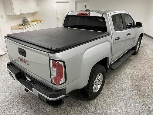 2017 GMC Canyon Base