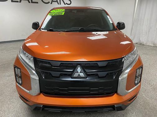 2023 Mitsubishi Outlander Sport 2.0 LE