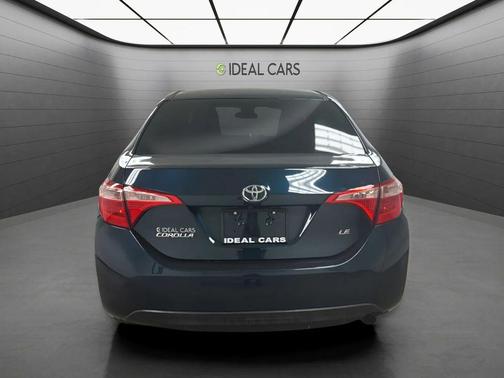 Blue Crush Metallic 2017 Toyota Corolla LE