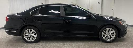 2018 Volkswagen Passat 2.0T SE