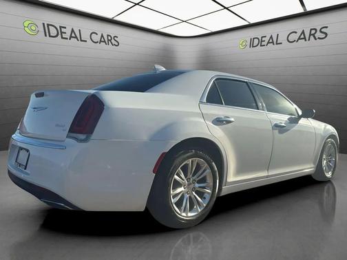 Bright White Clearcoat 2015 Chrysler 300 S