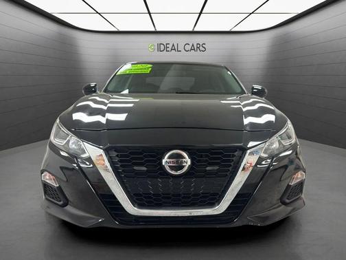 Super Black 2020 Nissan Altima S FWD