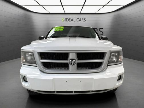 Bright White Clearcoat 2011 Dodge Dakota Big Horn/Lone Star