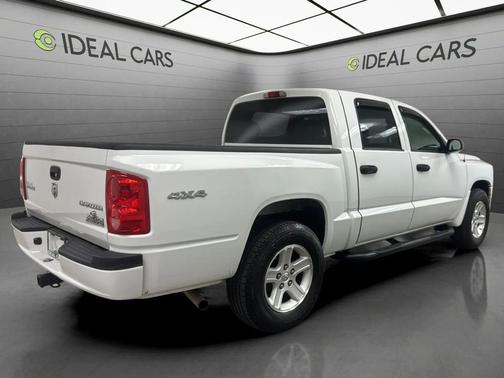 Bright White Clearcoat 2011 Dodge Dakota Big Horn/Lone Star