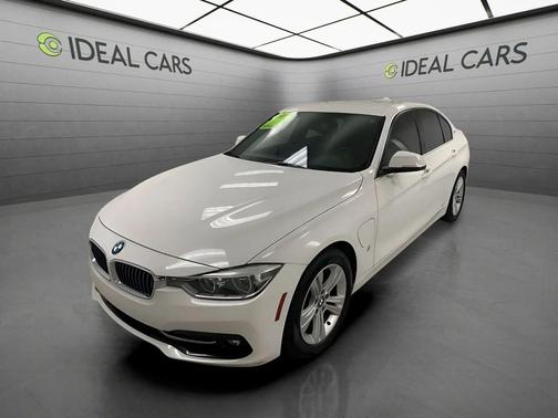 White 2018 BMW 330e iPerformance