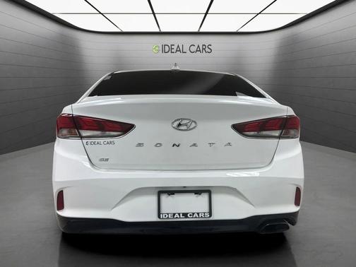 Quartz White Pearl 2019 Hyundai SONATA SE