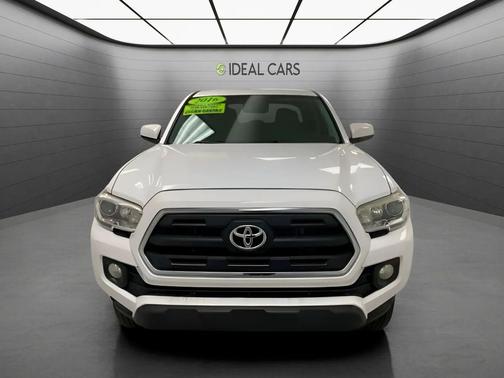 Super White 2016 Toyota Tacoma SR5