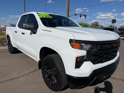 Summit White 2023 Chevrolet Silverado 1500 WT