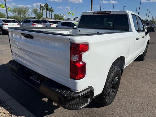 Summit White 2023 Chevrolet Silverado 1500 WT