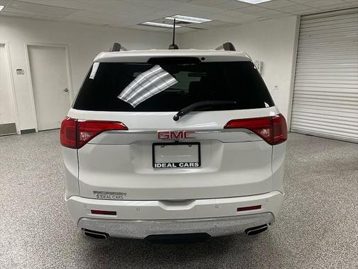 2018 GMC Acadia Denali