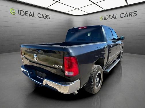 Black Clearcoat 2016 RAM 1500 Big Horn
