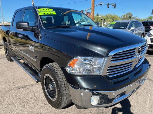 BLACK 2016 RAM 1500 Big Horn