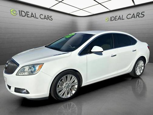 Summit White 2013 Buick Verano Base