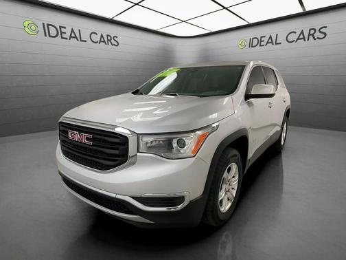 Silver Birch Metallic 2017 GMC Acadia SLE-1