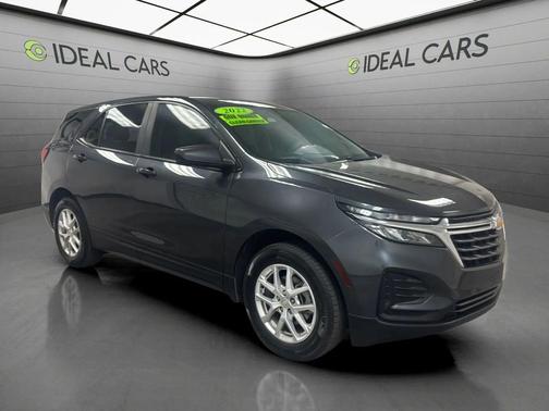 Iron Gray Metallic 2022 Chevrolet Equinox LS