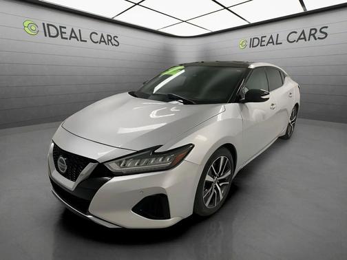 Brilliant Silver Metallic 2020 Nissan Maxima 3.5 SL