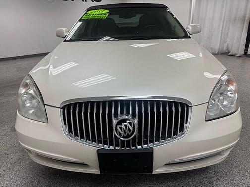 DIAMOND WHITE 2011 Buick Lucerne CXL