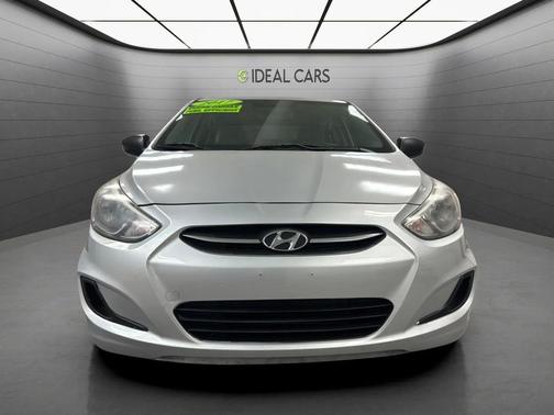 Ironman Silver Metallic 2017 Hyundai Accent SE