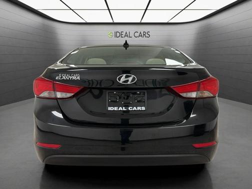 Phantom Black 2016 Hyundai ELANTRA SE