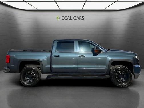 Graphite Metallic 2018 Chevrolet Silverado 1500 1LT