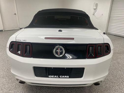 2014 Ford Mustang V6 Premium