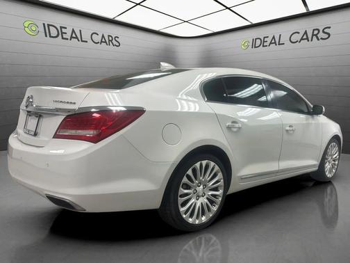 White Frost Tricoat 2015 Buick LaCrosse Premium II